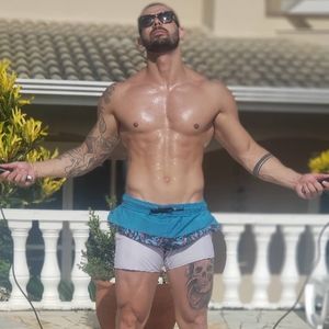 Meet your Posher, Ricardo